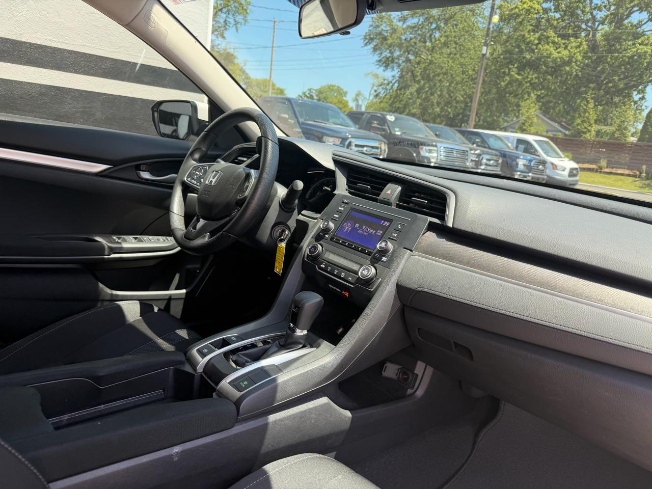 Honda Civic LX Honda Sensing Sedan CVT 2020