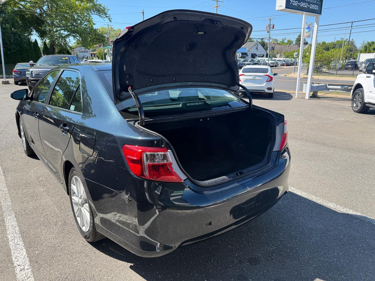 Toyota Camry L 2012