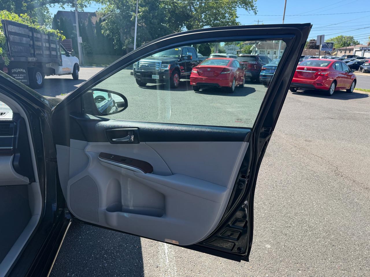 Toyota Camry L 2012
