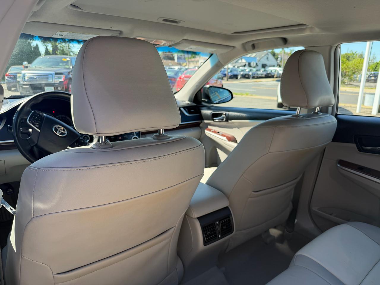 Toyota Camry L 2012