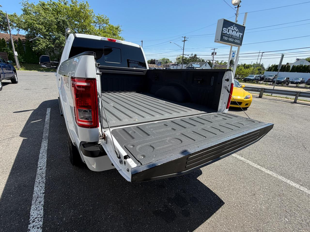 Ford F-150 Lariat SuperCrew 6.5-ft. Bed 4WD 2017
