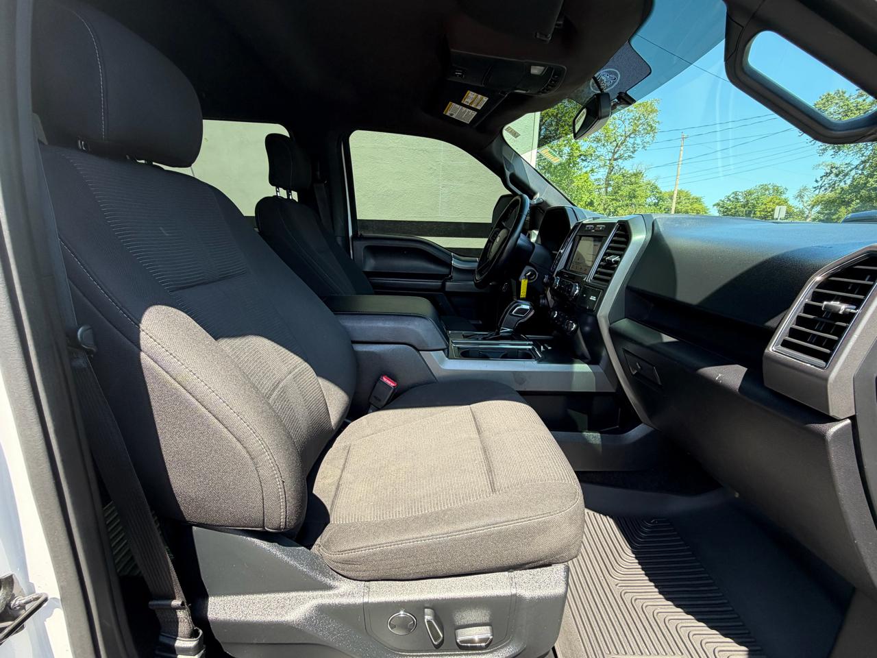Ford F-150 Lariat SuperCrew 6.5-ft. Bed 4WD 2017
