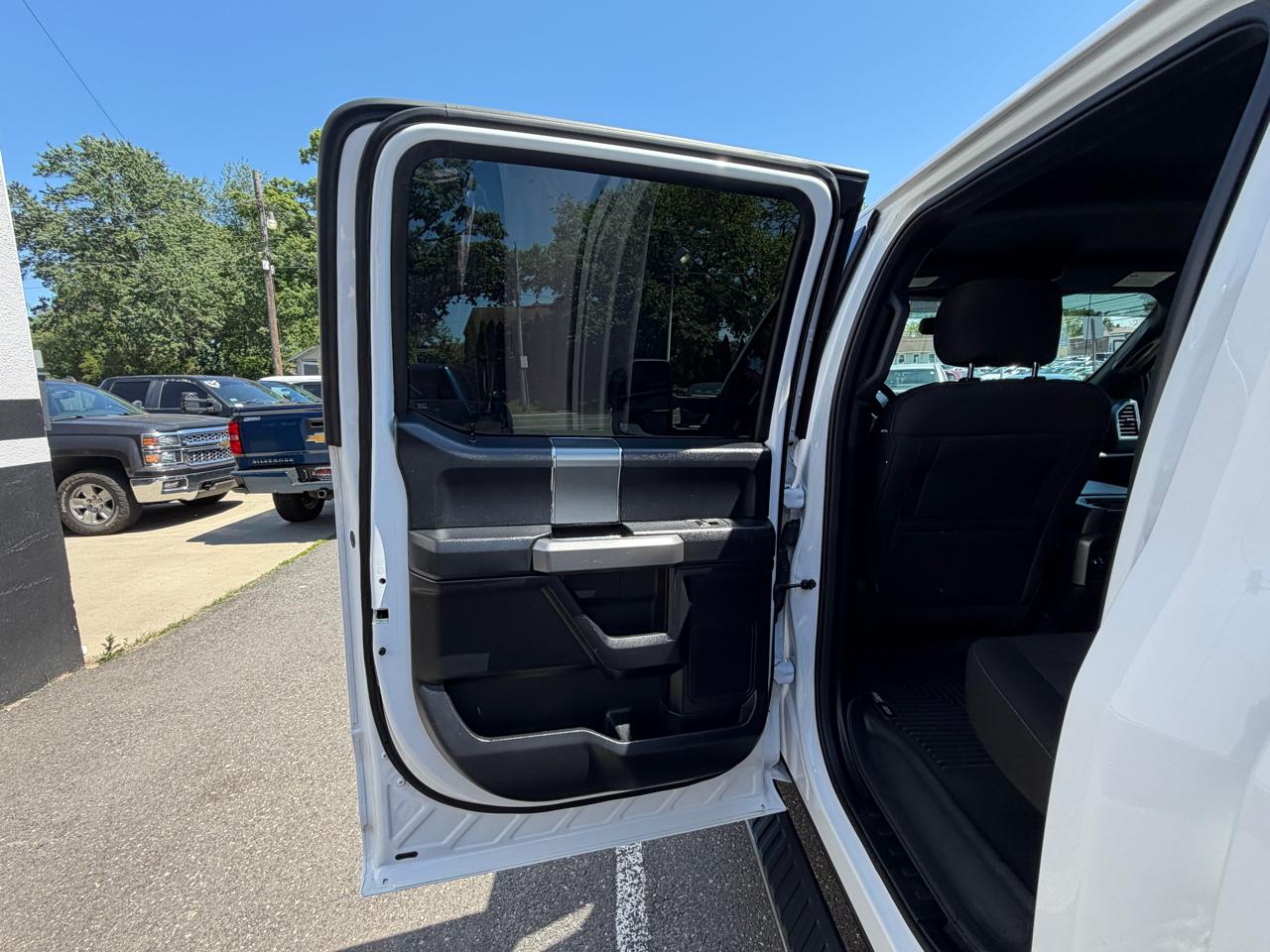 Ford F-150 Lariat SuperCrew 6.5-ft. Bed 4WD 2017