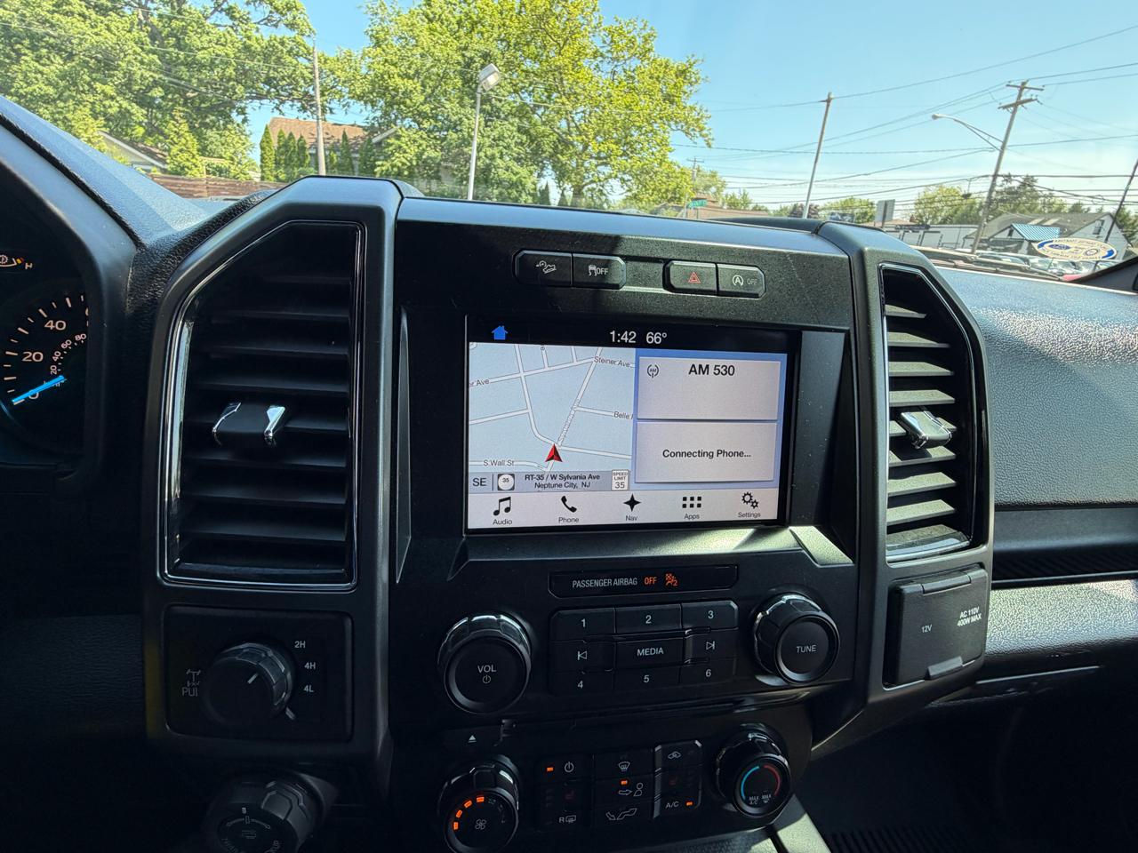 Ford F-150 Lariat SuperCrew 6.5-ft. Bed 4WD 2017