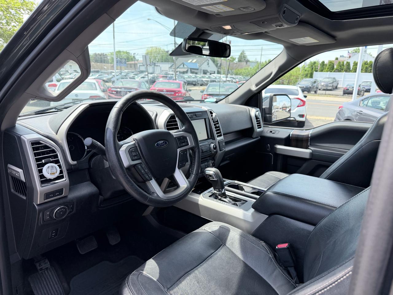 Ford F-150 XL SuperCrew 5.5-ft. Bed 4WD 2015