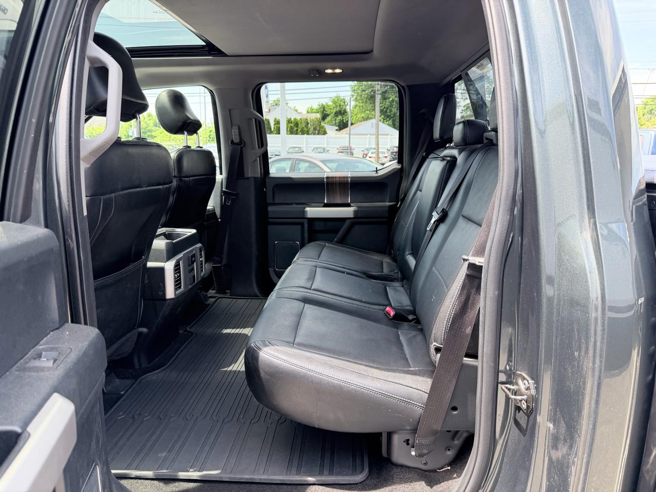 Ford F-150 XL SuperCrew 5.5-ft. Bed 4WD 2015
