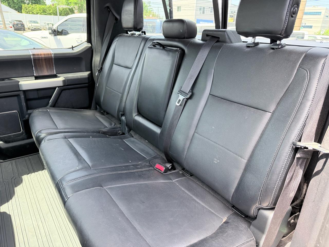 Ford F-150 XL SuperCrew 5.5-ft. Bed 4WD 2015
