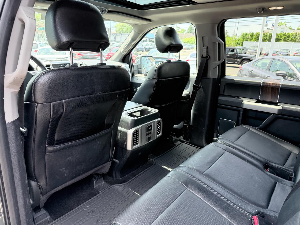 Ford F-150 XL SuperCrew 5.5-ft. Bed 4WD 2015