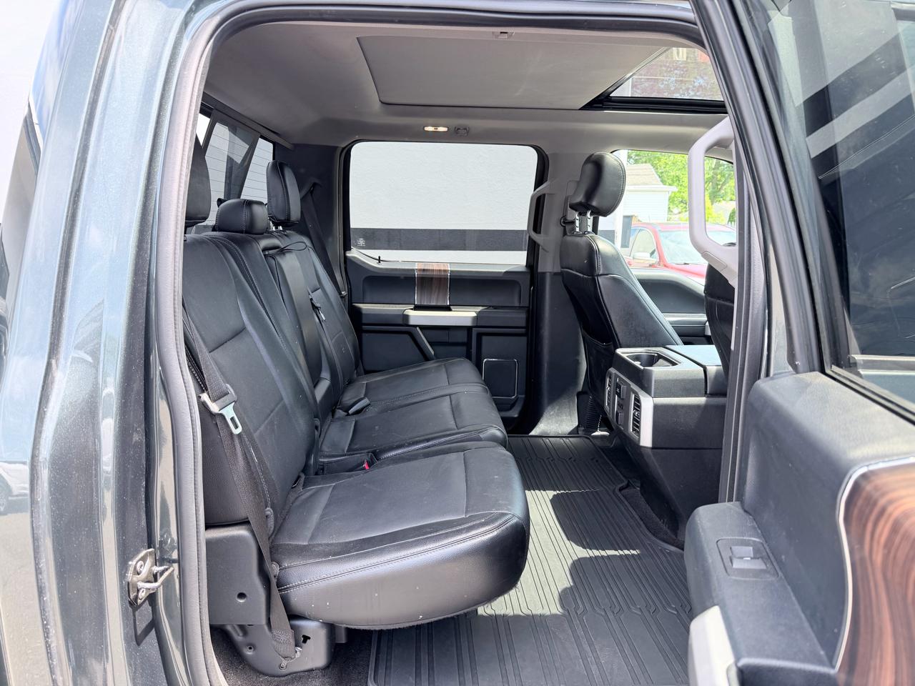 Ford F-150 XL SuperCrew 5.5-ft. Bed 4WD 2015