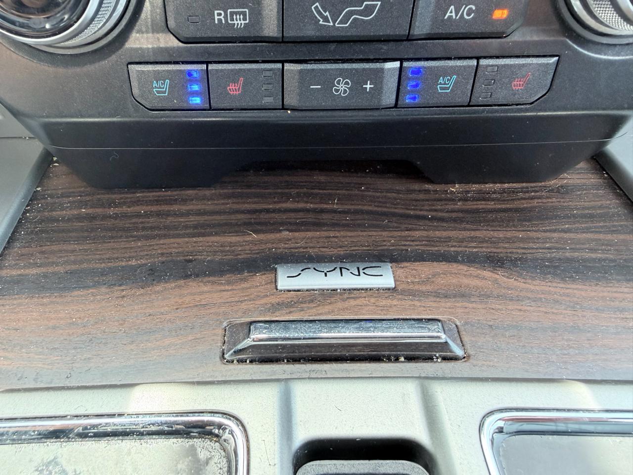 Ford F-150 XL SuperCrew 5.5-ft. Bed 4WD 2015