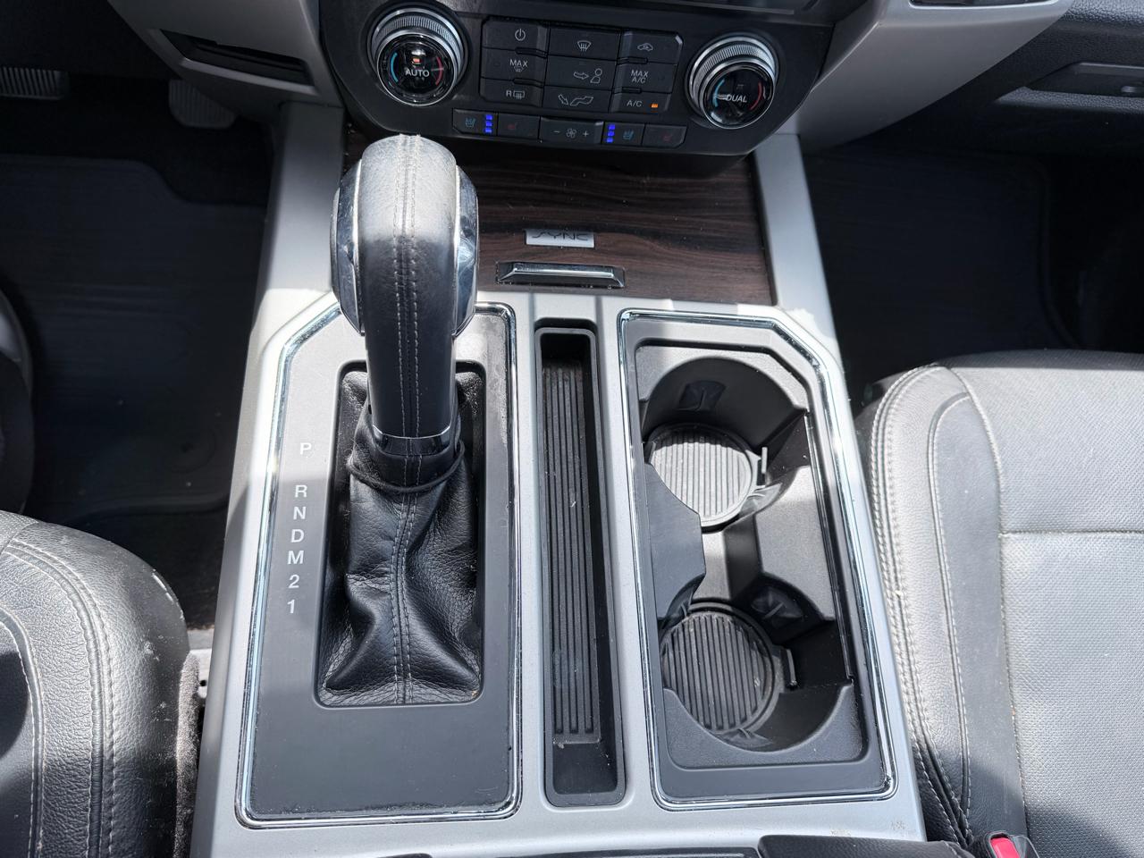 Ford F-150 XL SuperCrew 5.5-ft. Bed 4WD 2015