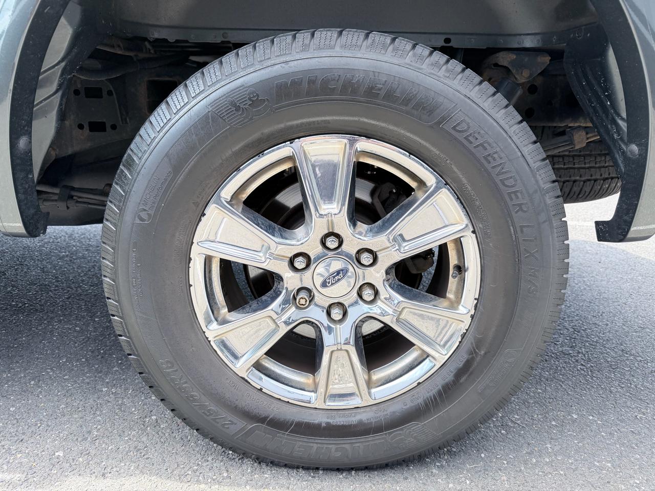 Ford F-150 XL SuperCrew 5.5-ft. Bed 4WD 2015
