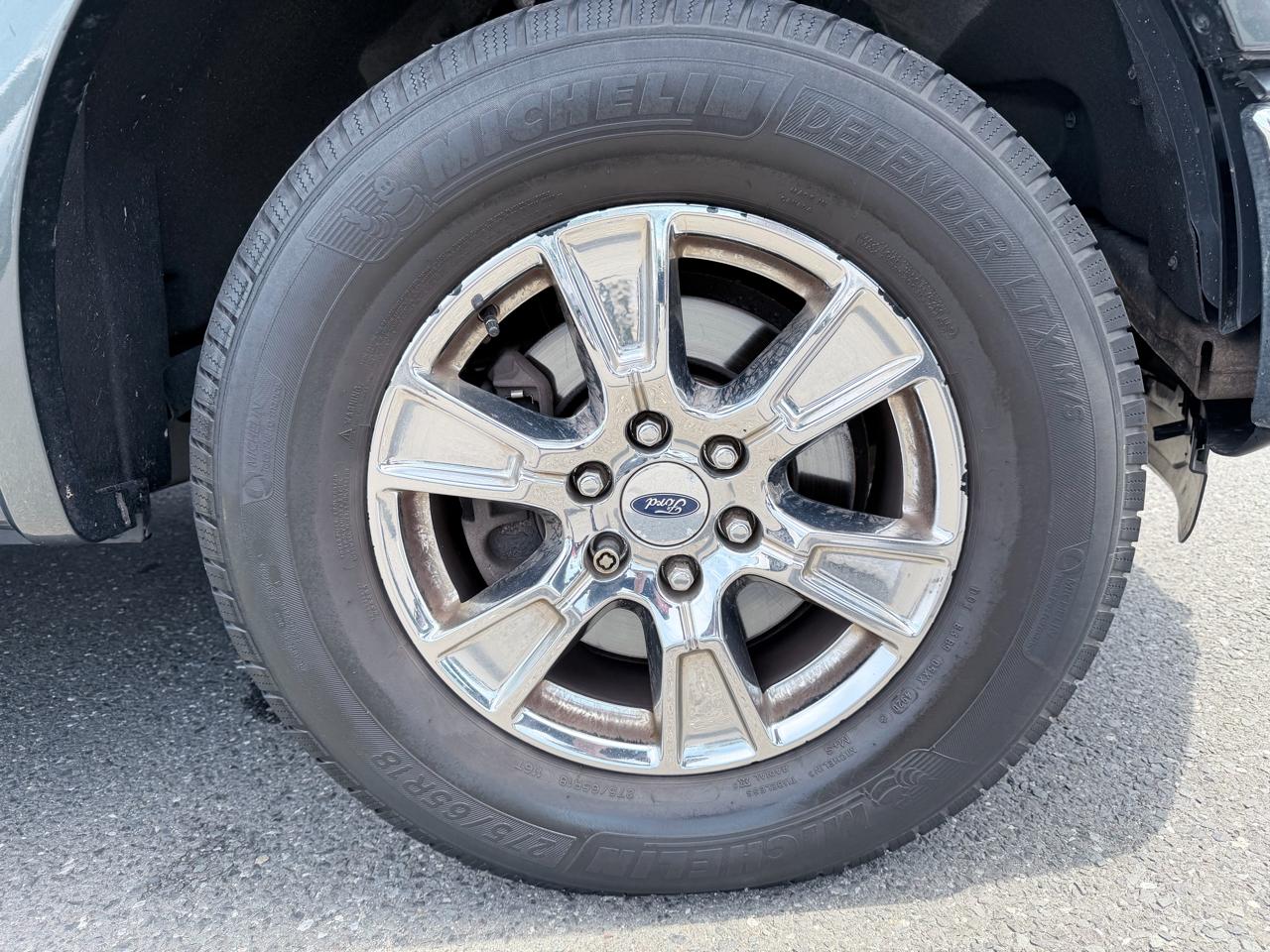 Ford F-150 XL SuperCrew 5.5-ft. Bed 4WD 2015
