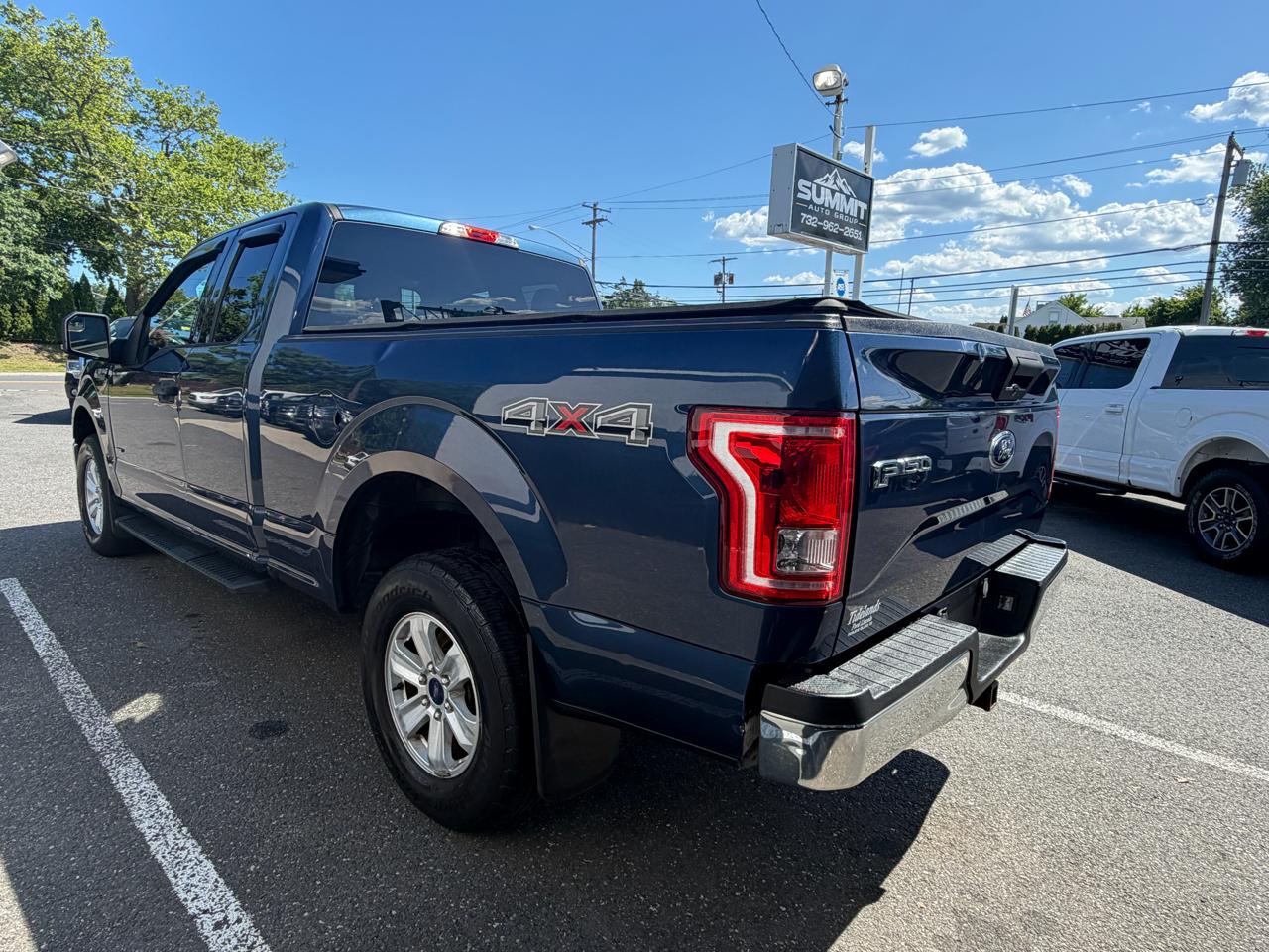 Ford F-150 Lariat SuperCab 6.5-ft. Bed 4WD 2015