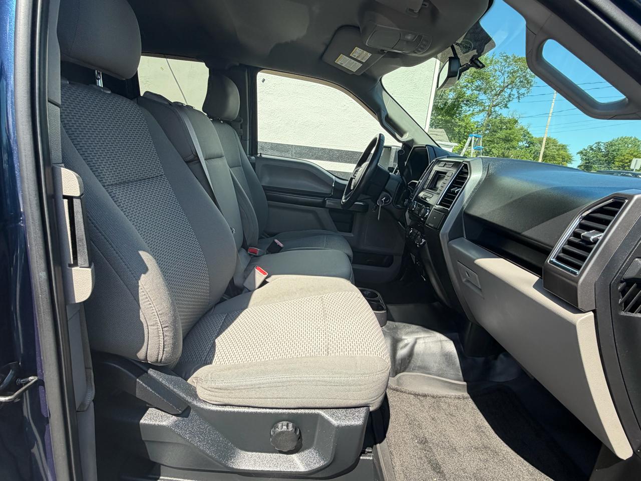 Ford F-150 Lariat SuperCab 6.5-ft. Bed 4WD 2015