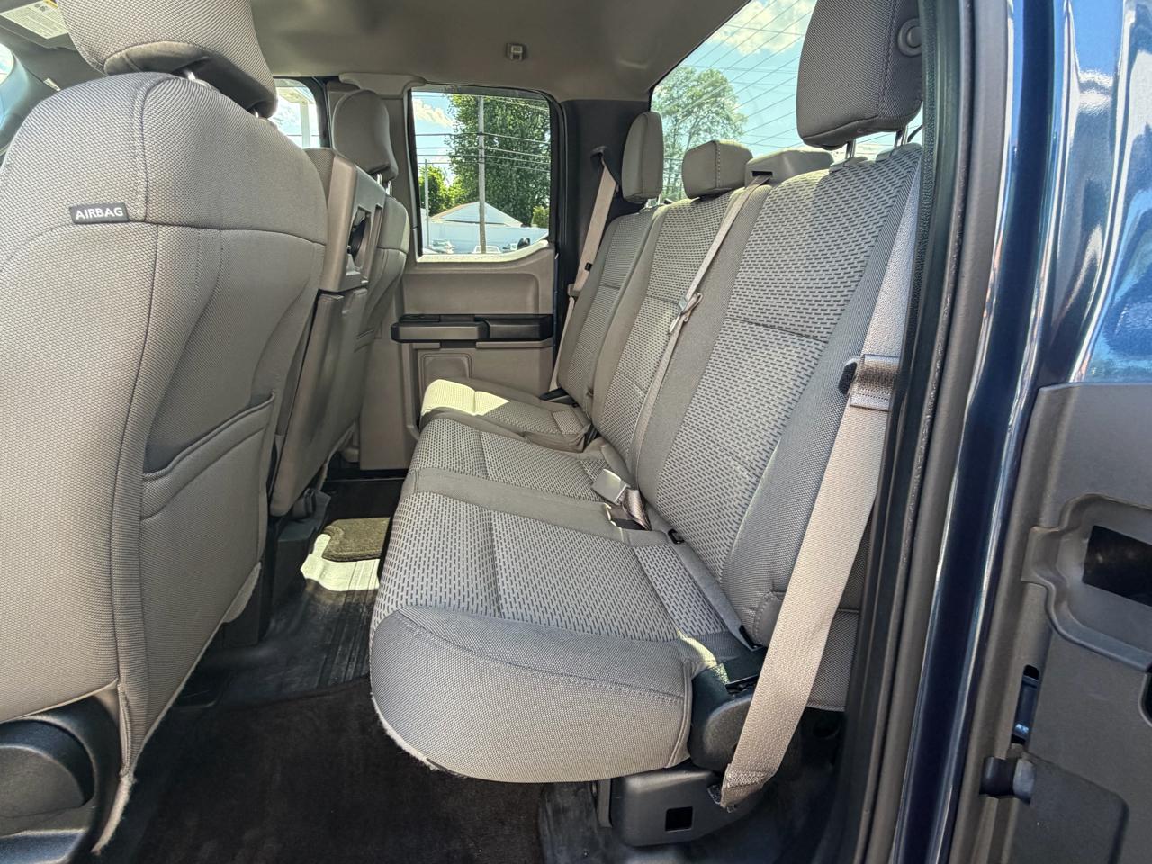 Ford F-150 Lariat SuperCab 6.5-ft. Bed 4WD 2015