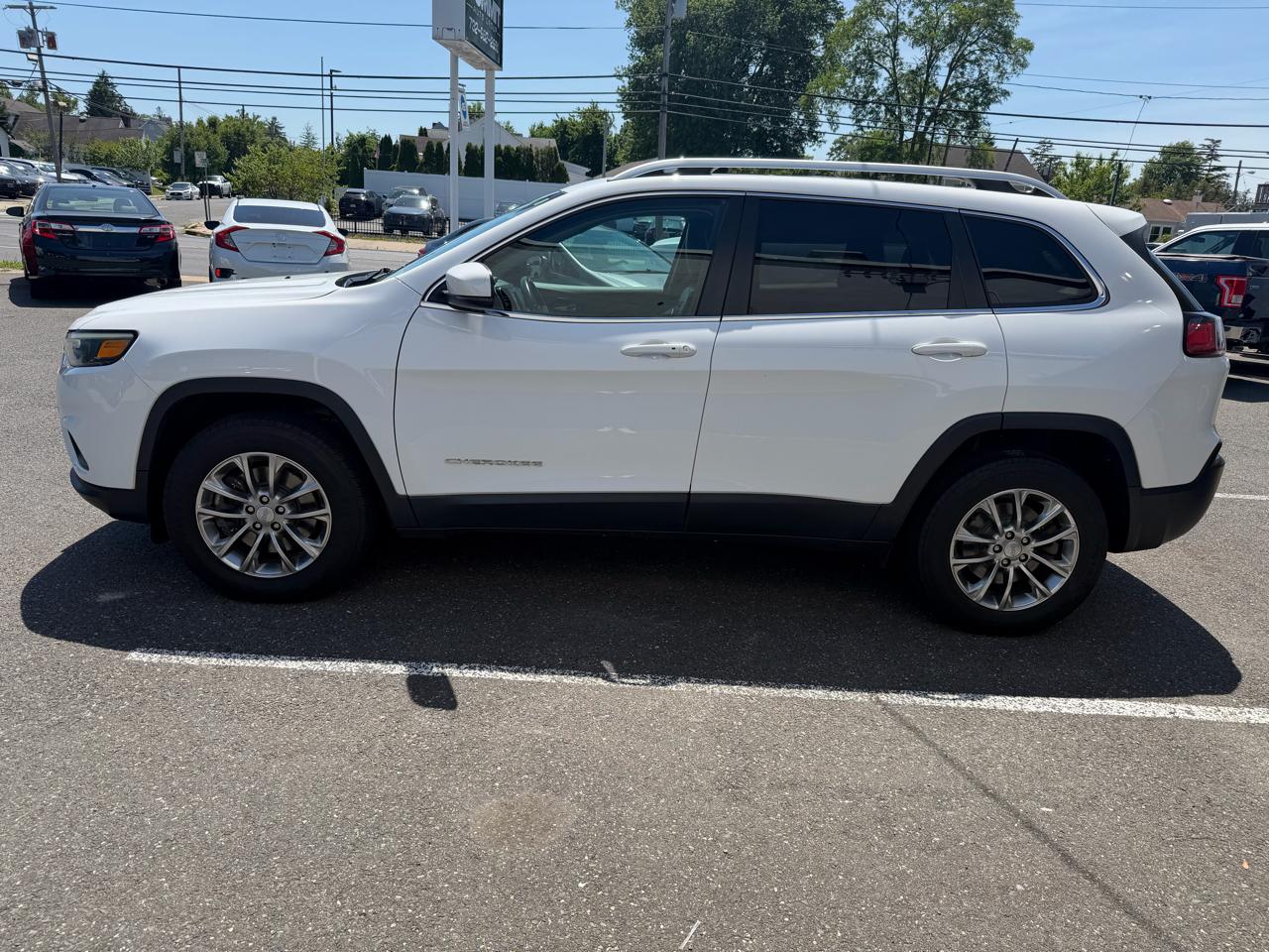 Jeep Cherokee Latitude Plus 4WD 2021