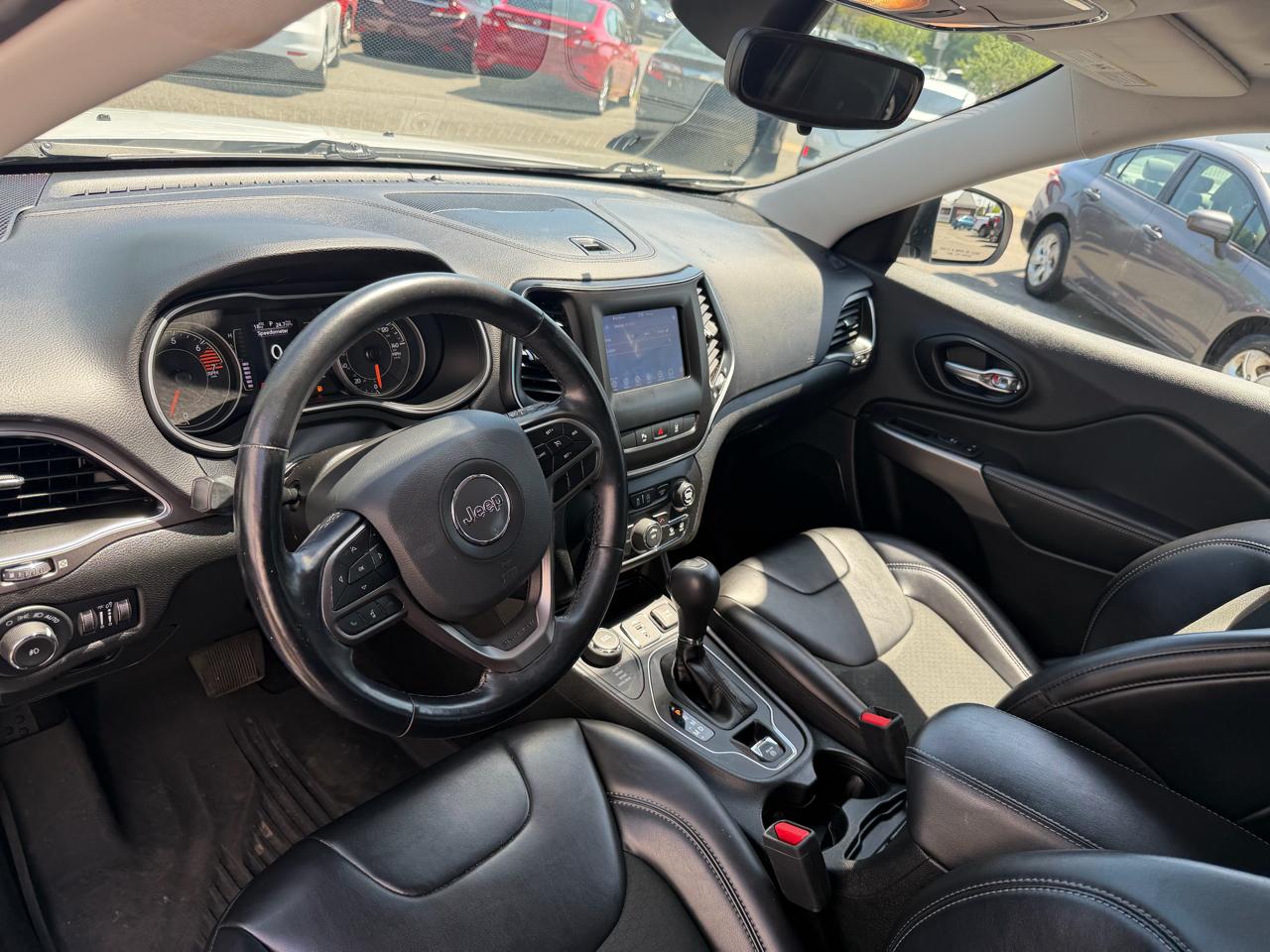 Jeep Cherokee Latitude Plus 4WD 2021