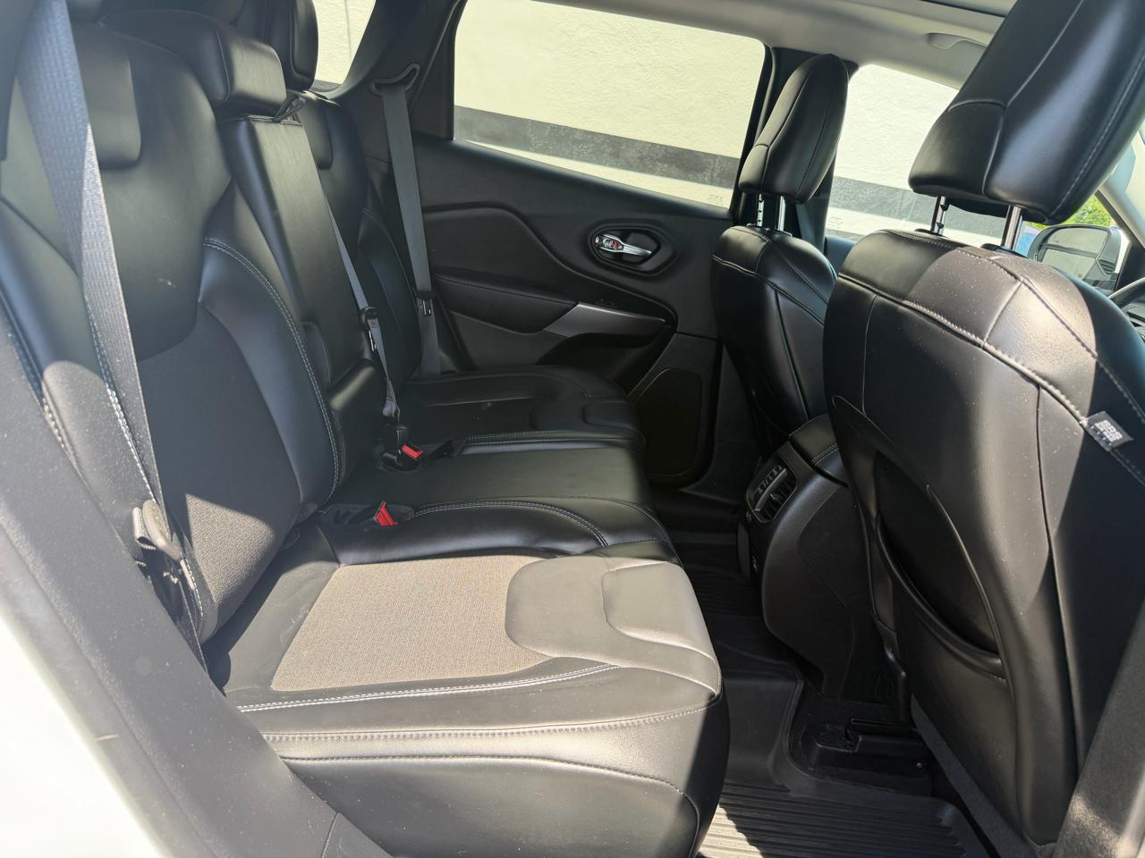 Jeep Cherokee Latitude Plus 4WD 2021