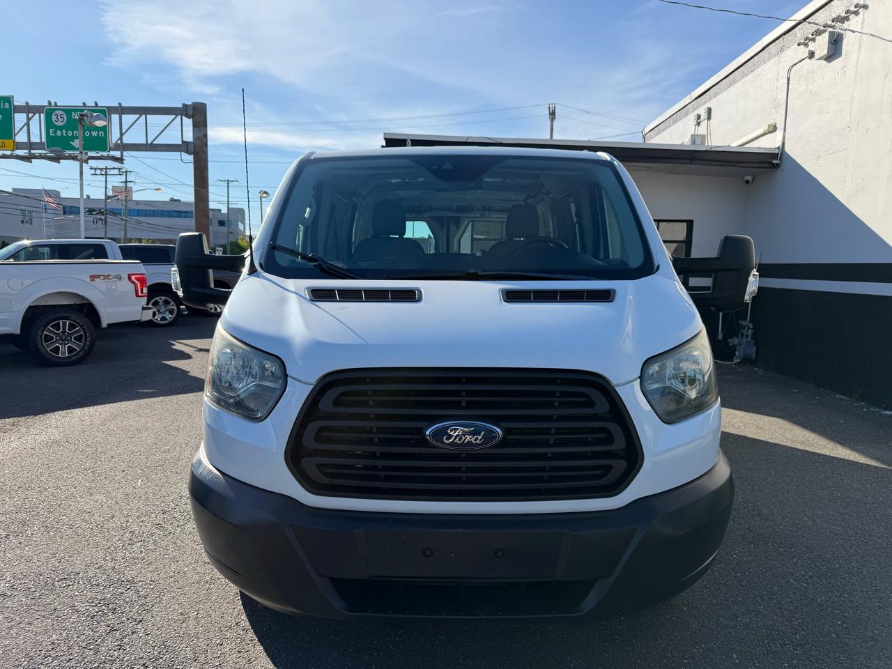 Ford Transit 150 Van Low Roof w/Sliding Pass. 130-in. WB 2015