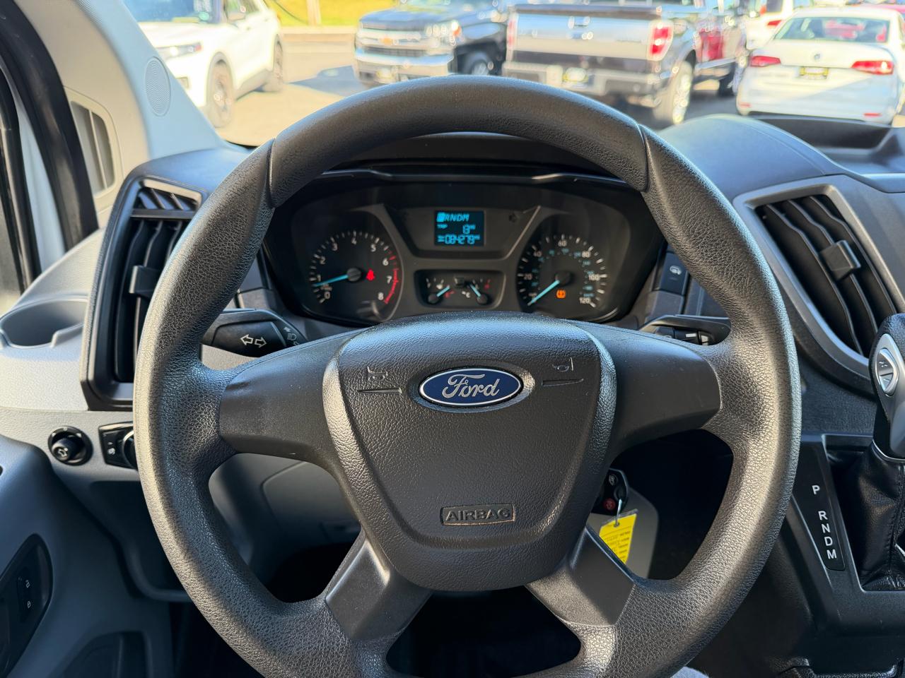 Ford Transit 150 Van Low Roof w/Sliding Pass. 130-in. WB 2015