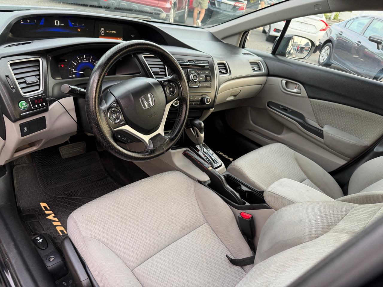 Honda Civic LX Sedan CVT 2014