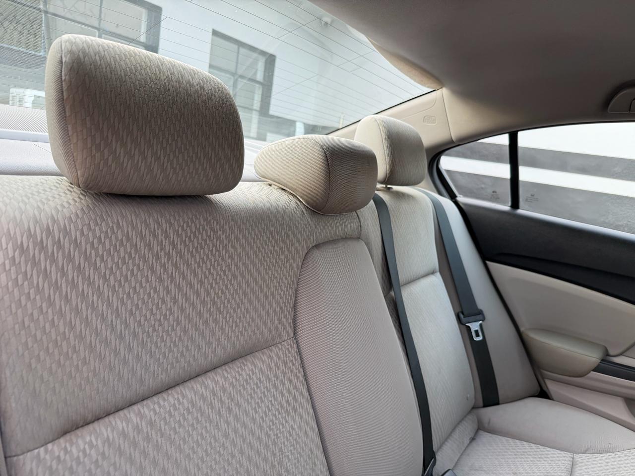 Honda Civic LX Sedan CVT 2014