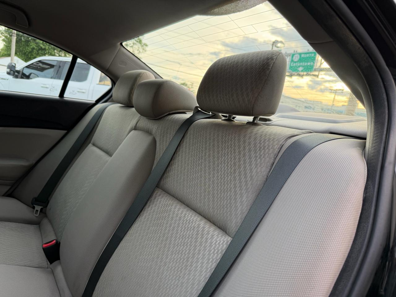 Honda Civic LX Sedan CVT 2014