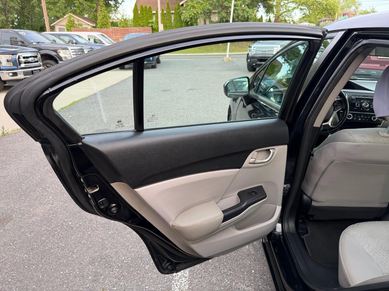 Honda Civic LX Sedan CVT 2014