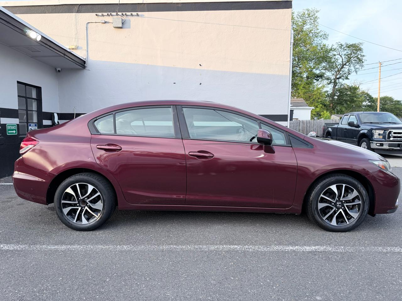 Honda Civic EX Sedan 5-Speed AT 2013
