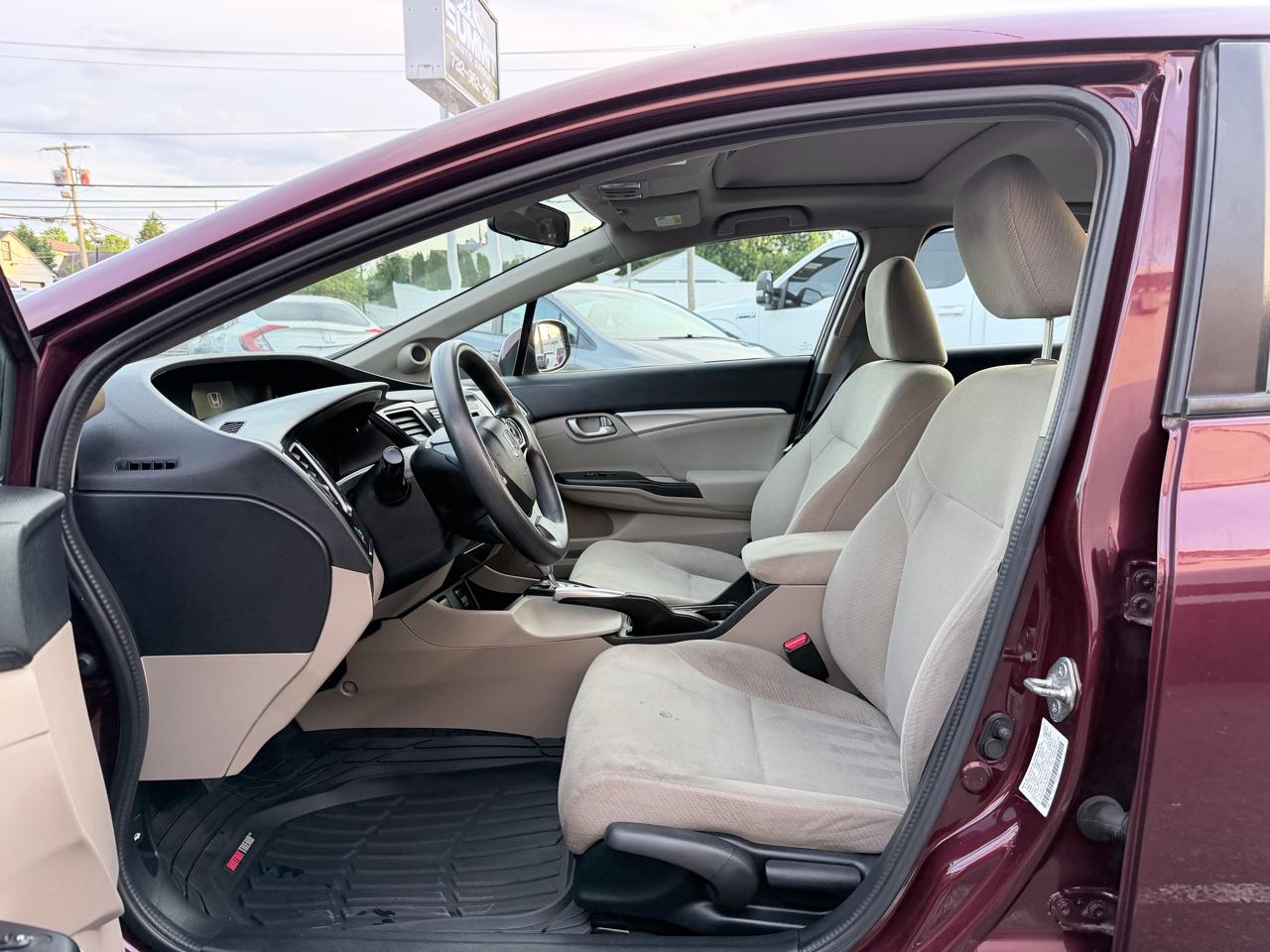 Honda Civic EX Sedan 5-Speed AT 2013