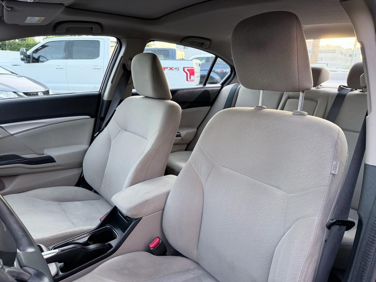 Honda Civic EX Sedan 5-Speed AT 2013