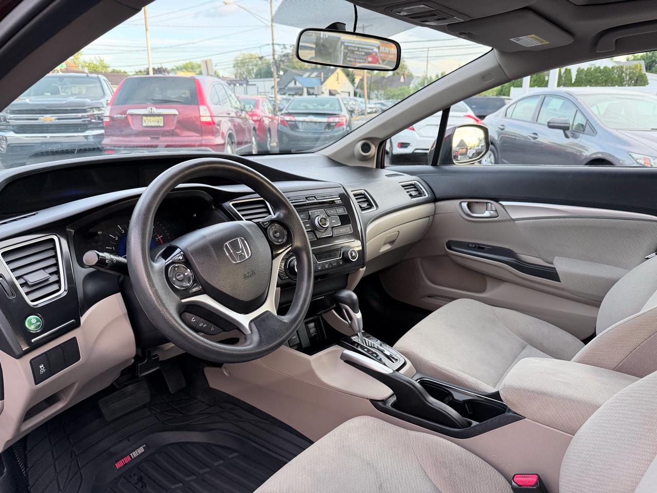 Honda Civic EX Sedan 5-Speed AT 2013