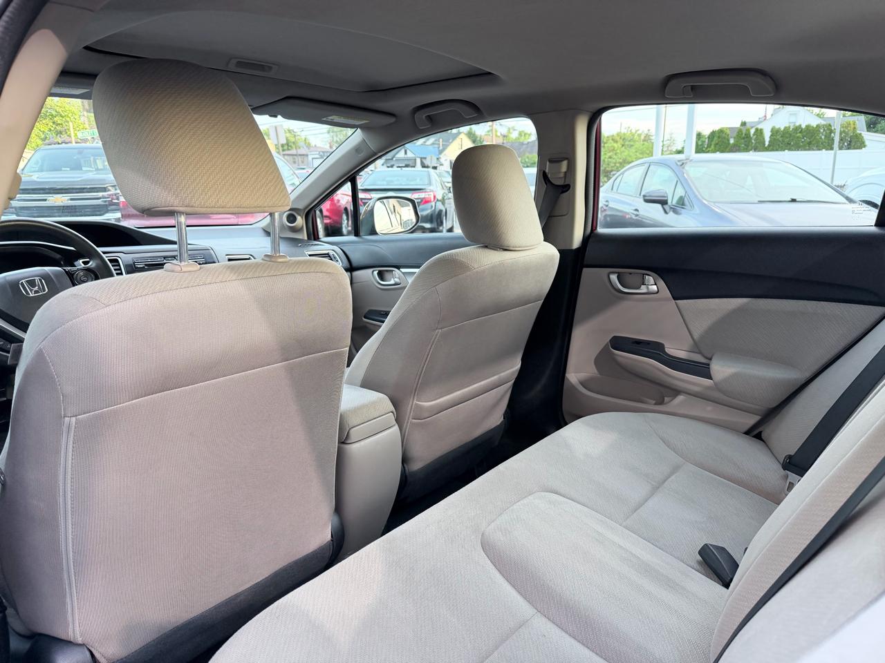 Honda Civic EX Sedan 5-Speed AT 2013