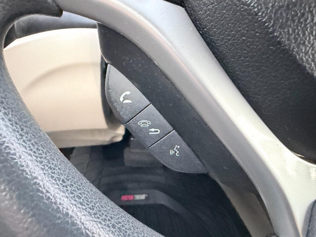 Honda Civic EX Sedan 5-Speed AT 2013