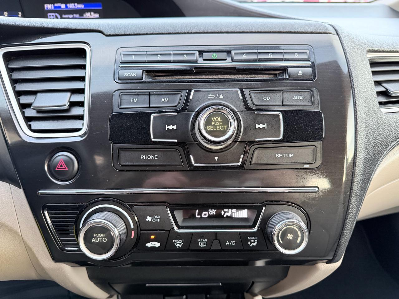 Honda Civic EX Sedan 5-Speed AT 2013