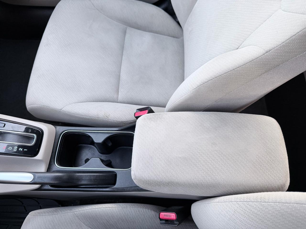 Honda Civic EX Sedan 5-Speed AT 2013