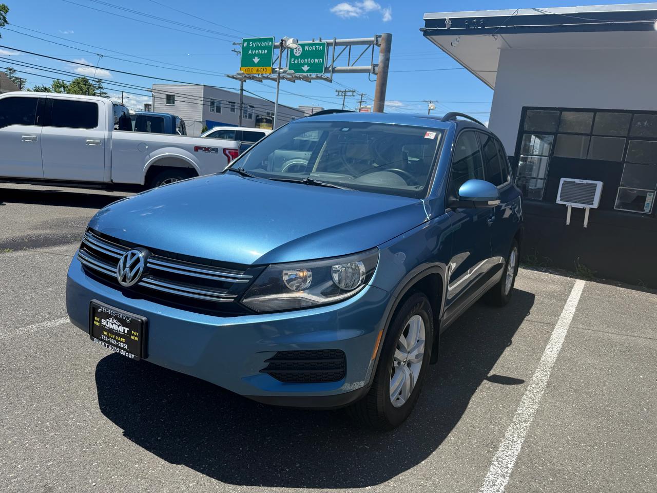 2017 Volkswagen Tiguan S 4Motion