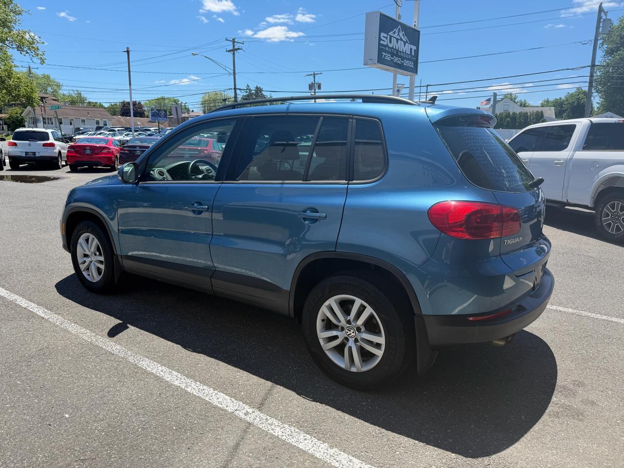 Volkswagen Tiguan S 4Motion 2017