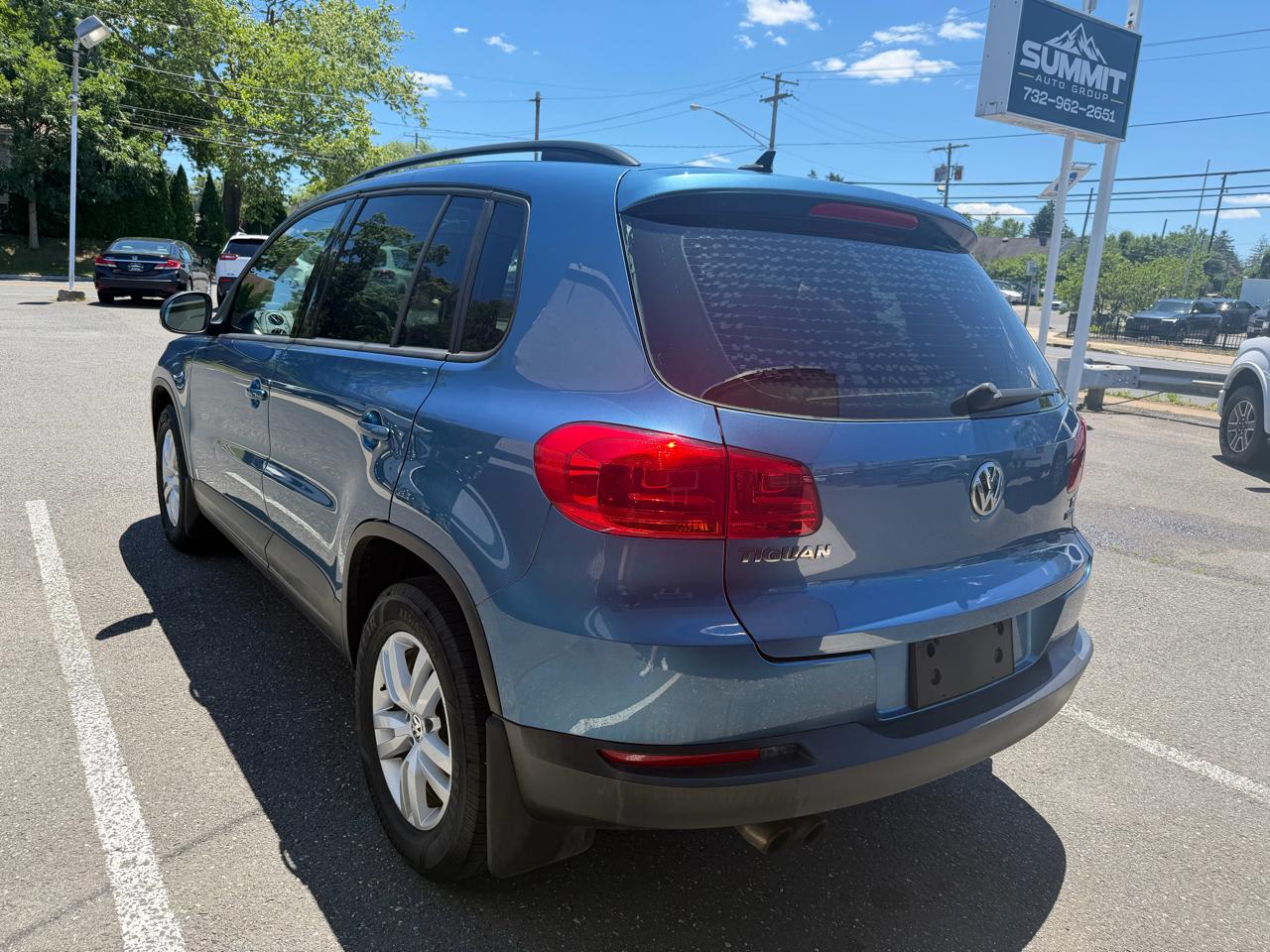 Volkswagen Tiguan S 4Motion 2017