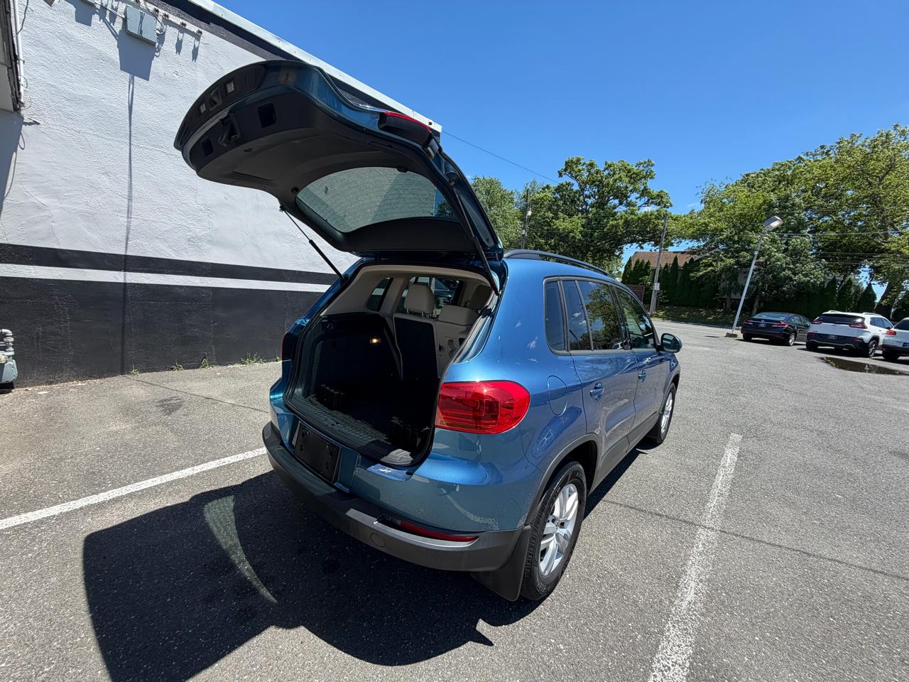 Volkswagen Tiguan S 4Motion 2017