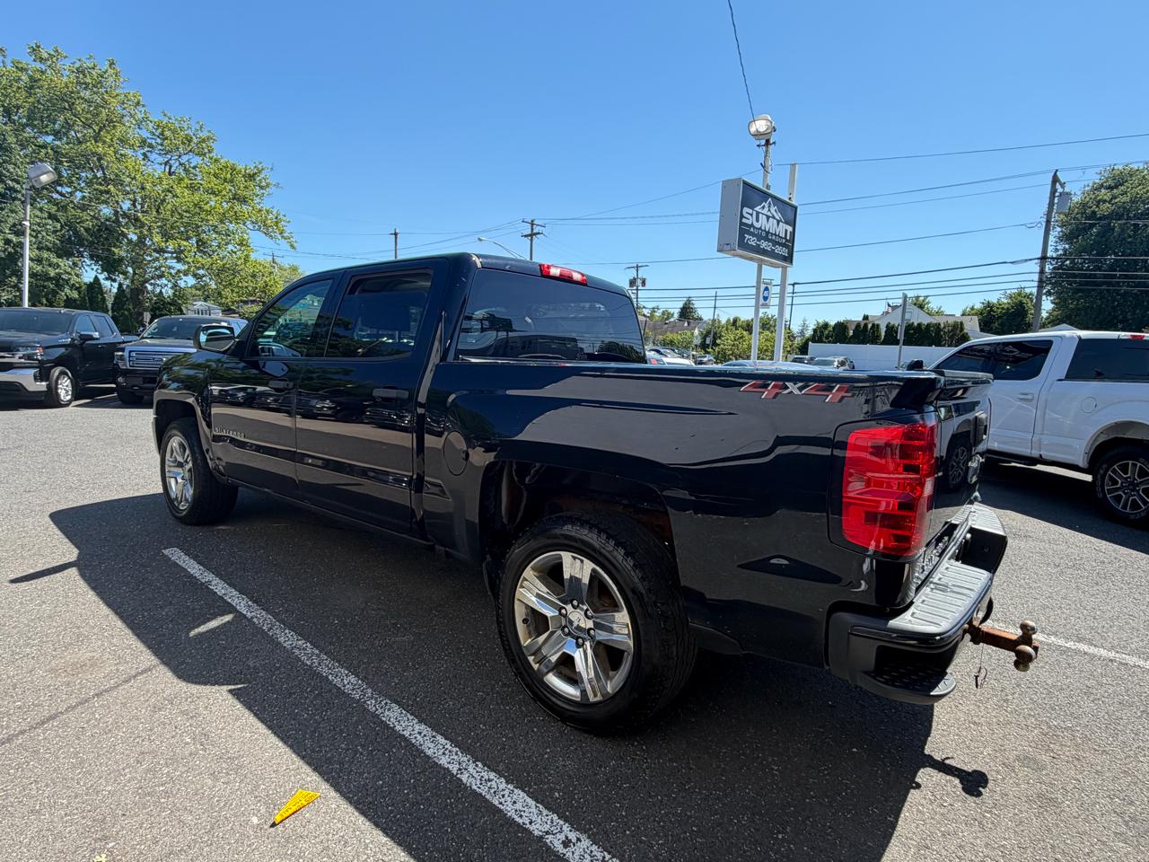 Chevrolet Silverado 1500 Custom Crew Cab 4WD 2018