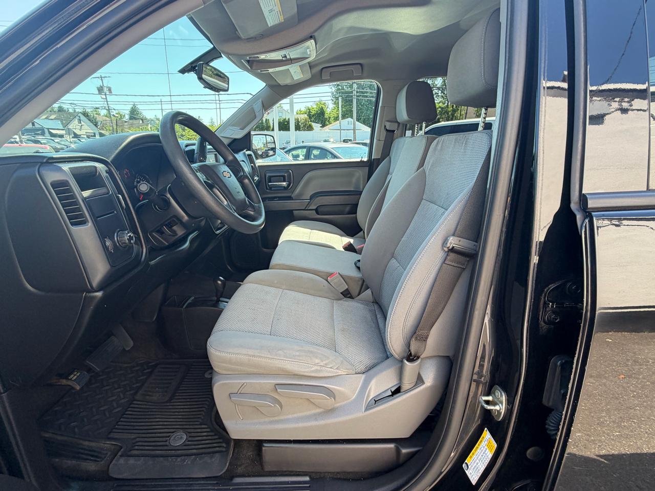 Chevrolet Silverado 1500 Custom Crew Cab 4WD 2018