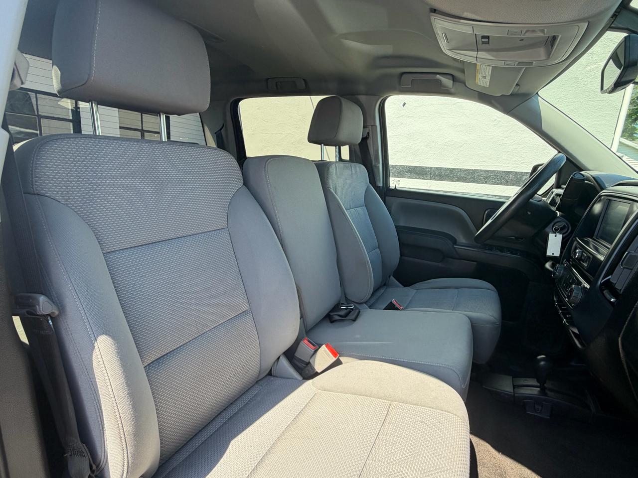 Chevrolet Silverado 1500 Custom Crew Cab 4WD 2018