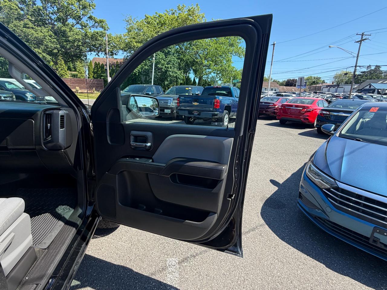 Chevrolet Silverado 1500 Custom Crew Cab 4WD 2018