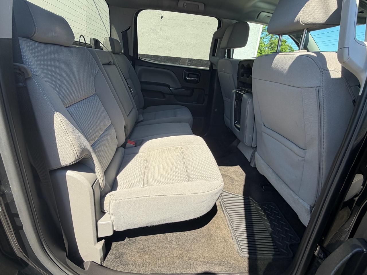Chevrolet Silverado 1500 Custom Crew Cab 4WD 2018