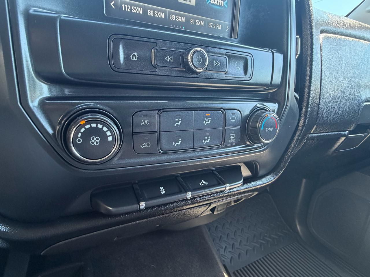 Chevrolet Silverado 1500 Custom Crew Cab 4WD 2018