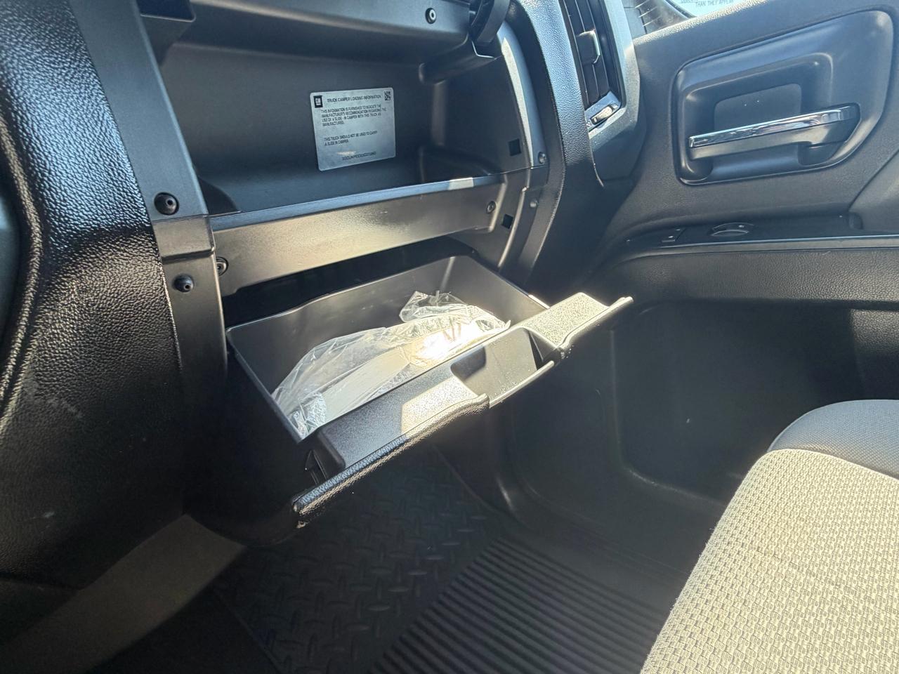 Chevrolet Silverado 1500 Custom Crew Cab 4WD 2018