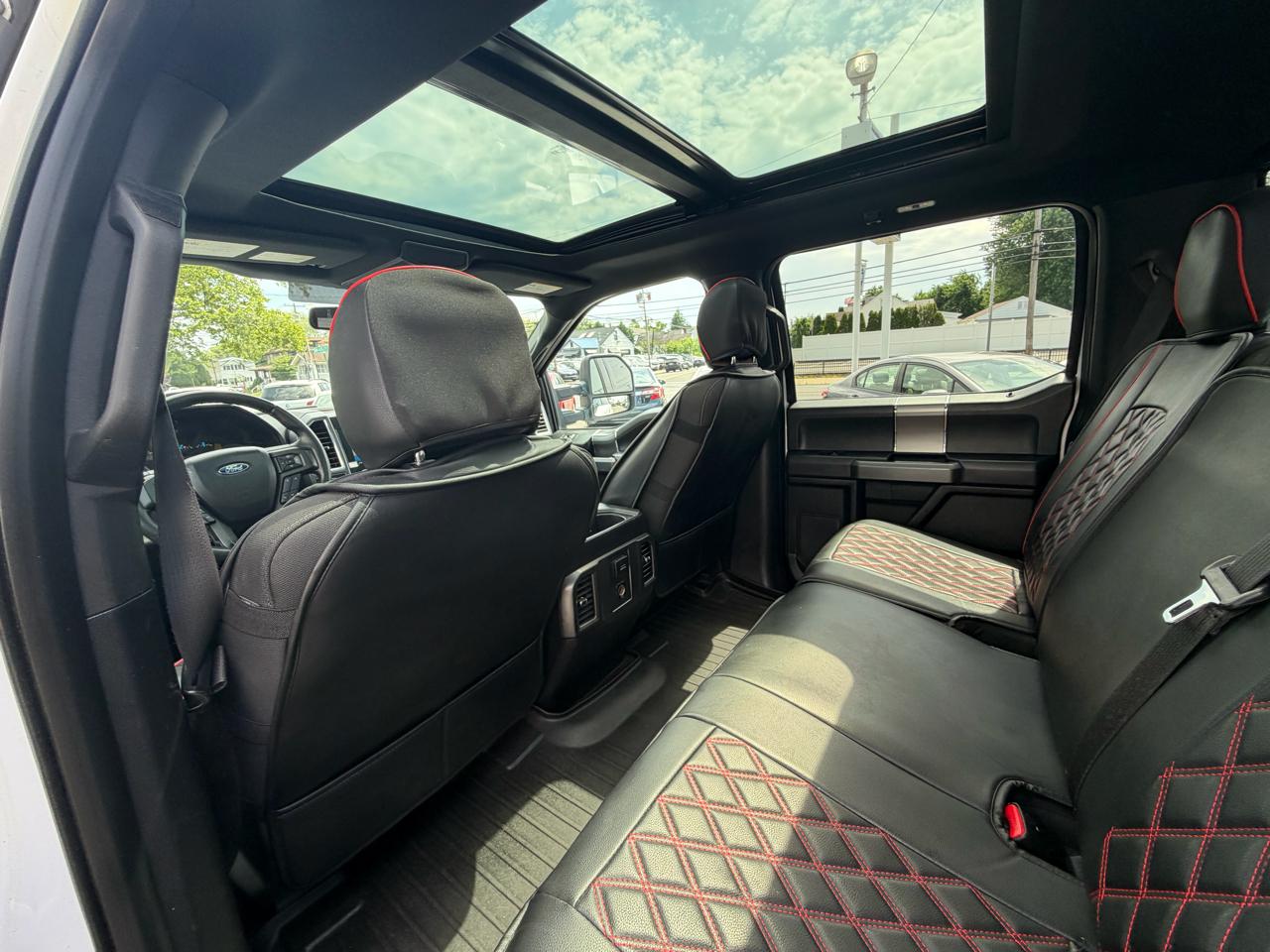Ford F-150 Lariat SuperCrew 5.5-ft. Bed 4WD 2016