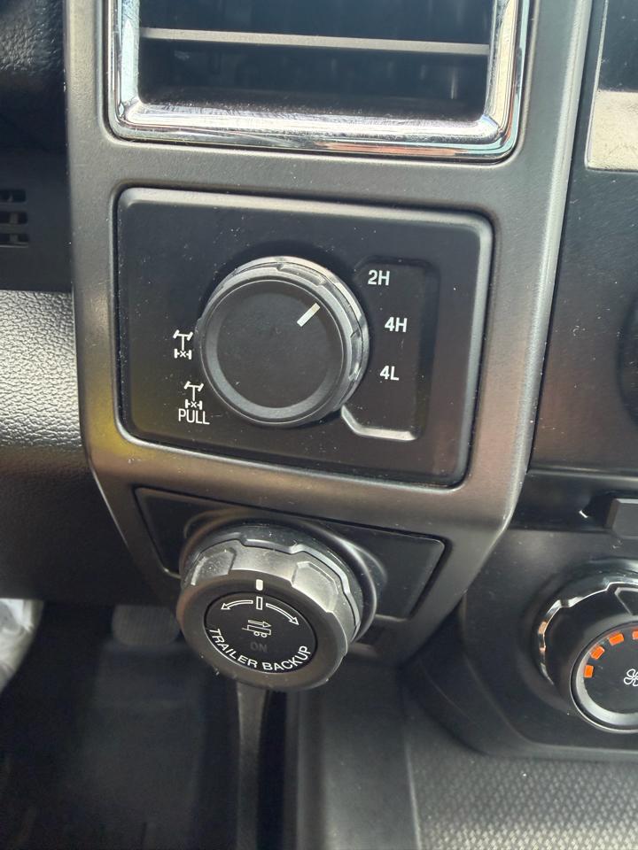 Ford F-150 Lariat SuperCrew 5.5-ft. Bed 4WD 2016